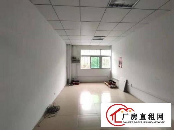  龙岗同乐商务酒店旁楼上350平现成装修