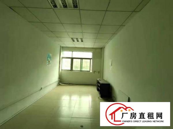  龙岗同乐商务酒店旁楼上350平现成装修