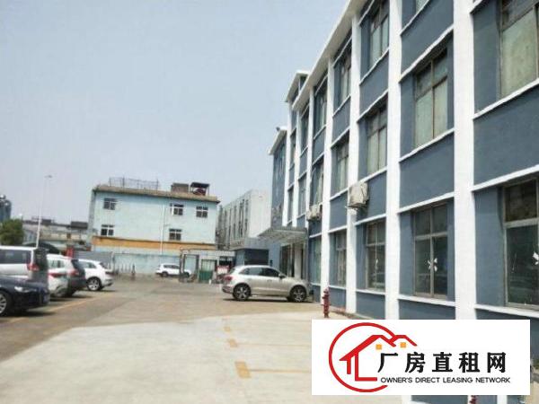  龙岗新生工业园新空出二楼厂房1000平米，有电梯