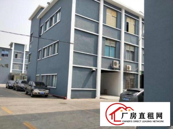  龙岗新生工业园新空出二楼厂房1000平米，有电梯