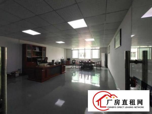  南联地铁口出租二楼1600平带装修使用率8成外观形象佳好招工