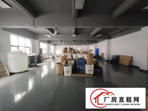  双龙地铁口出租二楼1300平带装修使用率8成外观形象佳好招工