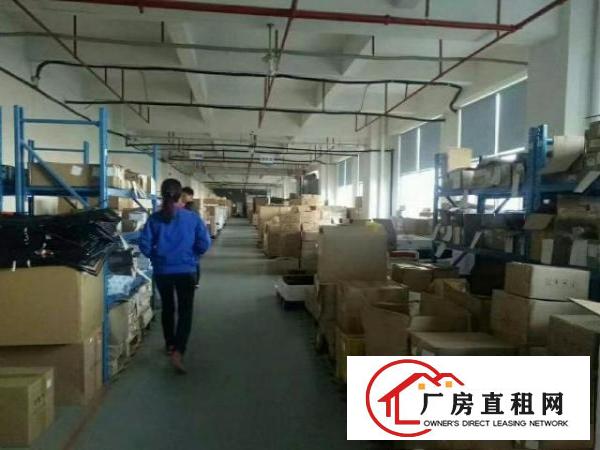  龙岗中心城大工业区900平楼上精装修厂房出租
