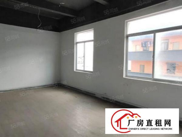  龙岗南联第六工业区新出350平精装修厂房出租报价20元可分租