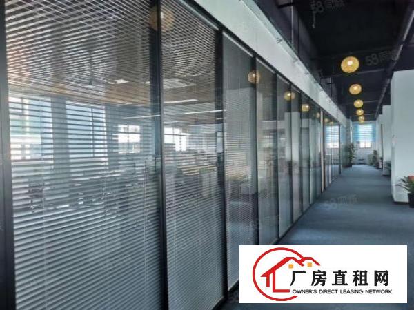  双龙龙东新生电商贸易办公室800平方出租带装修水电齐全