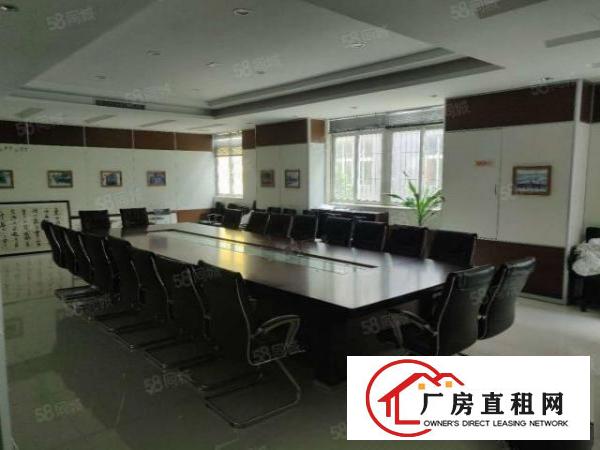  一手业主出租厂房，仓库，办公室价格可面谈使用率大，交通方便