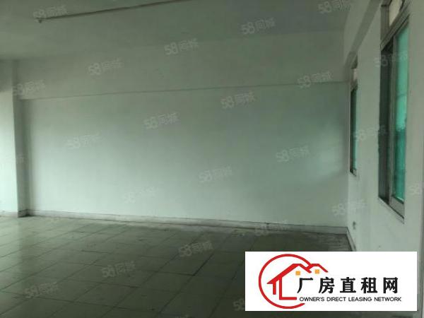  龙岗中心城志达工业园小型厂房出租4000元房东直租