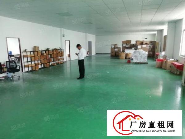  龙岗中心城龙东新出2楼1200平米带装修办公室可以分租空地大