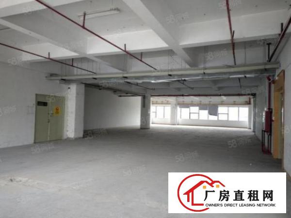  龙岗宝龙现成带卸货平台厂房2000m2空地大配套齐全