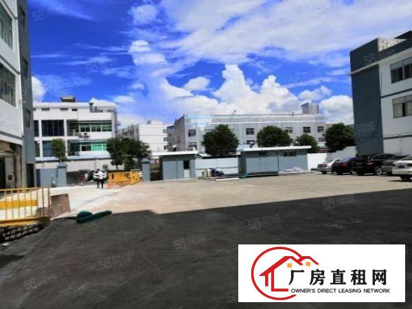  龙岗镇地铁口厂房12楼可分租单层2000m2共4000m2