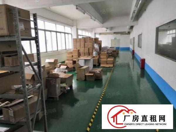 龙岗区龙东新出精装修厂房四楼1600平，实际面积出租，可分租