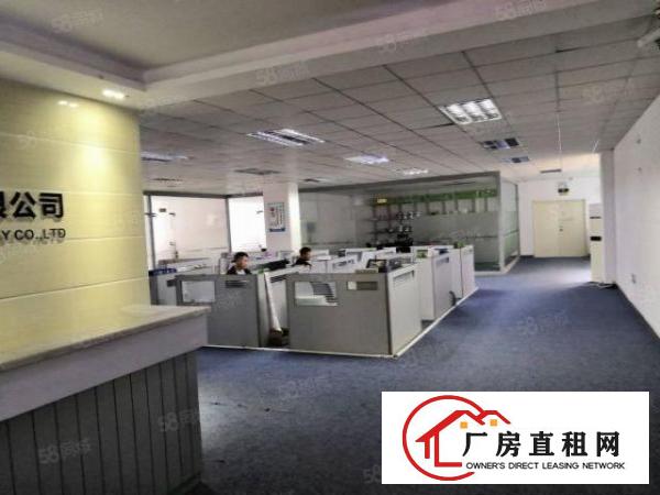  龙岗区龙东新出精装修厂房四楼1600平，实际面积出租，可分租