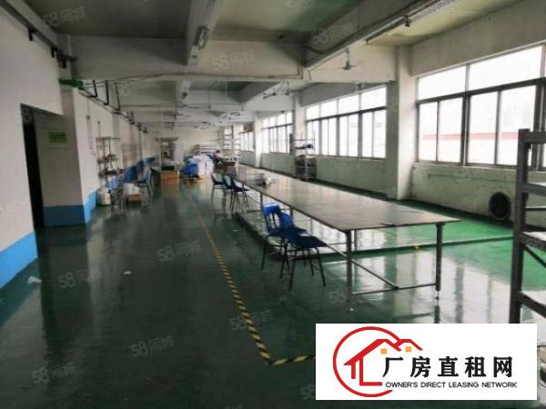  龙岗区龙东新出精装修厂房四楼1600平，实际面积出租，可分租