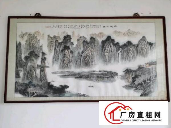  龙岗地铁口可分租三层独门独院