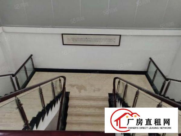  一手房东出租独门独院厂房没有中介费，独门独院，价格可谈
