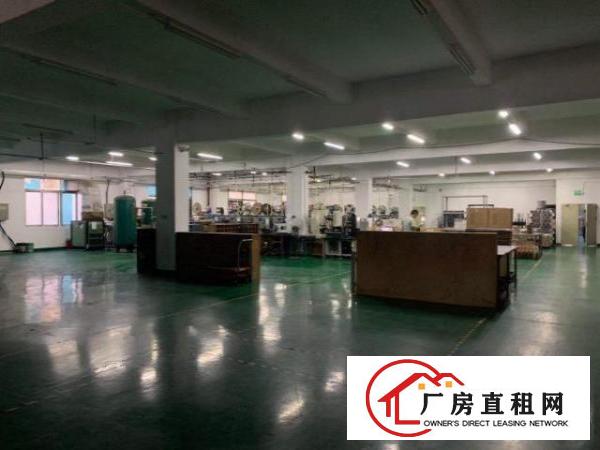  龙岗南联1900带地平漆带装修办公室3楼厂房招租