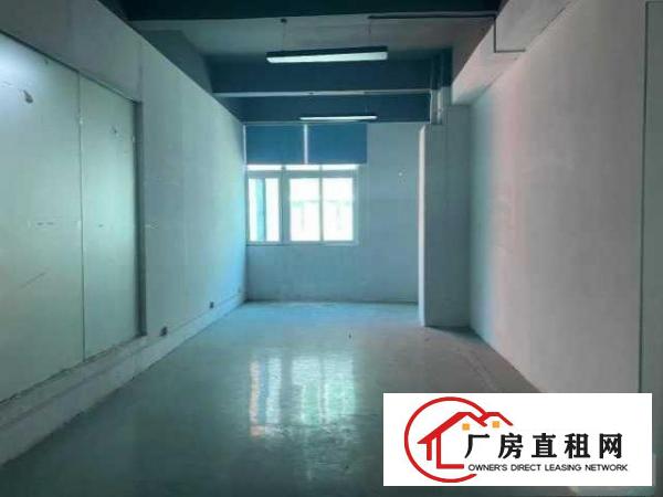  一首房东出租龙岗南联独门独院厂房没中介费价格可谈