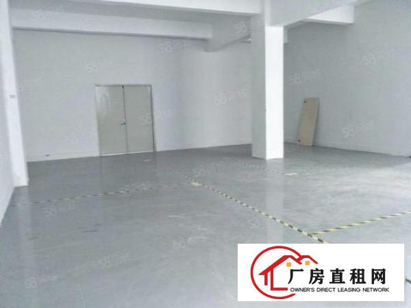  龙东大型产业园业主直招大型货仓车辆进出停车方便