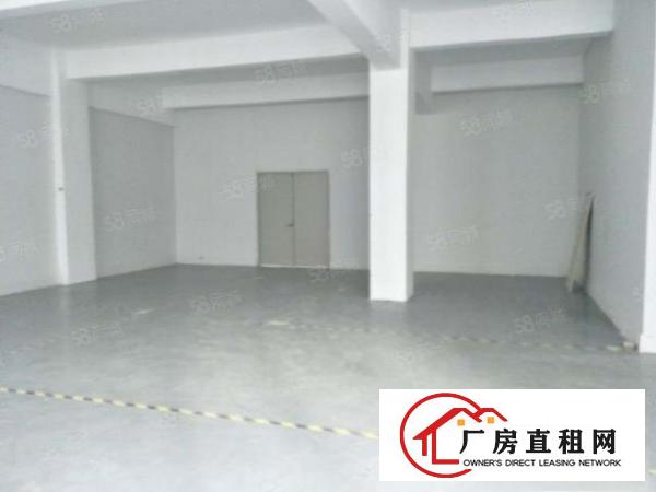  龙东大型产业园业主直招大型货仓车辆进出停车方便