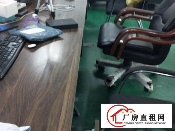  出租龙岗区坂田南坑工业区办公室卡位