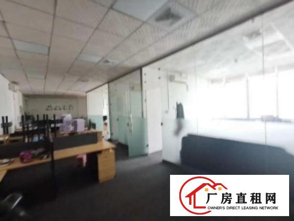  坂田地铁站新出精装修一楼适合物流仓库