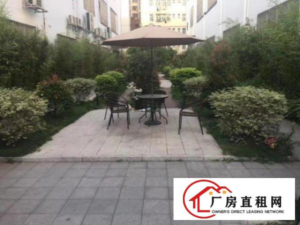  雅园地铁口一楼办公室
