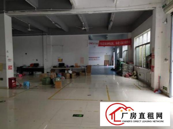  出租龙岗坂田地铁口一楼2000平可做物流