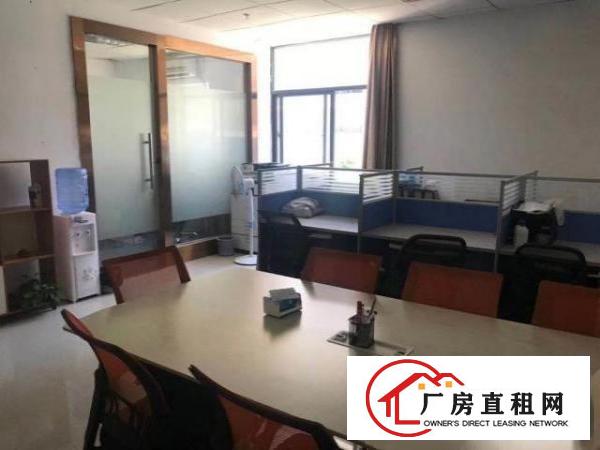  五和地铁口办公室大小面积招租，交通方便，带工作卡位