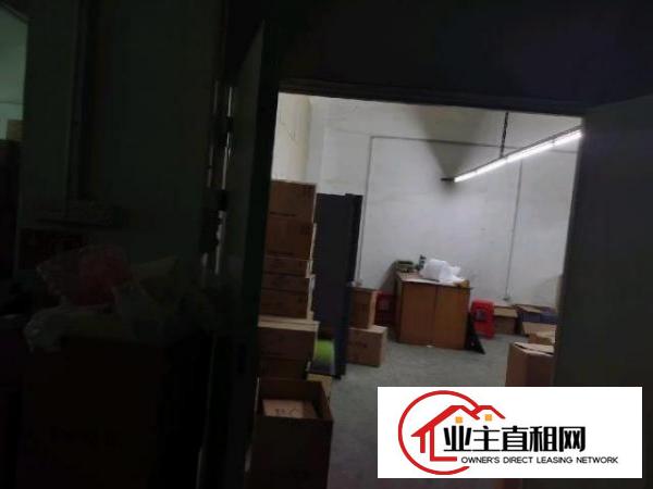  坂田上雪科技城新出一整成层1380平带装修厂房