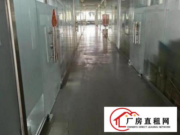  坂田吉华路附近靠进五和地铁站