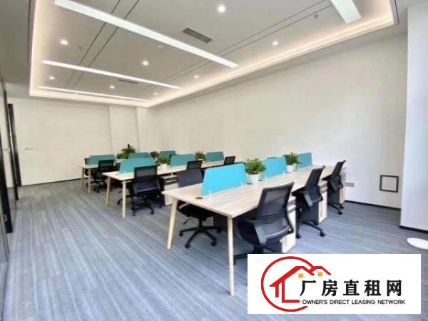  龙岗区坂田街道五和地铁站附近