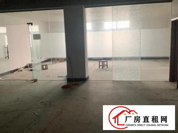  2300平带装修，已隔好。原房东红本厂房无公摊