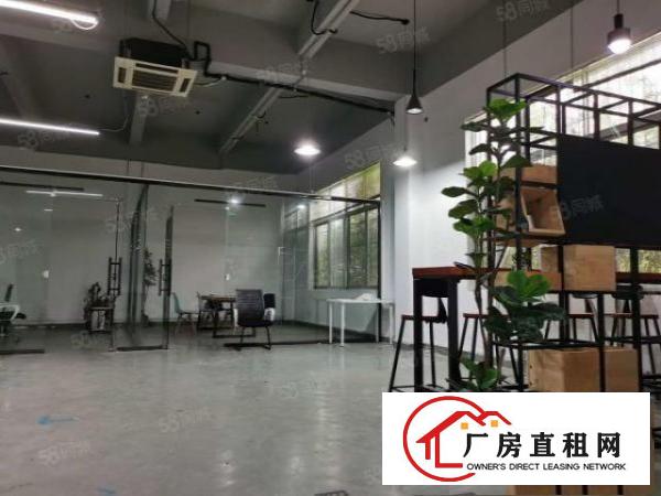  坂田雅园地铁站旁！一楼精装厂房办公室仓库2000平！可分租！