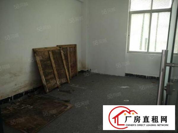  杨美地铁B出口100平米带装修厂房出租