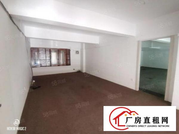  一楼！坂田地铁站旁一楼780平厂房出租，带阁楼水电齐全