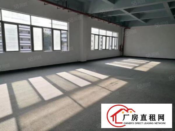 雪象地铁站，整栋8000平，共4层，带装修，可以分租