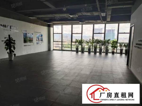  坂田地铁口新出电商园200平起租房东现成隔墙