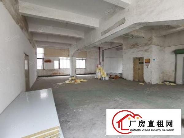  坂田上雪2楼1280平出租，19.5元平，使用率高，行业不限