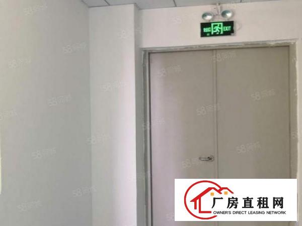  非中介）龙岗业主直接转让转租精装无尘车间办公室