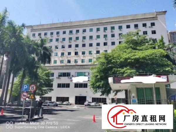  坂田商业汽车4S店一楼2400平方招租，大小可分租