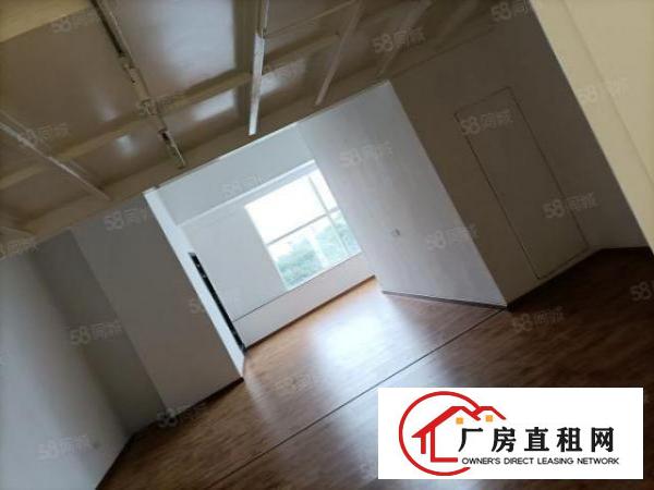  坂田22800平方红本花园试厂房出租，