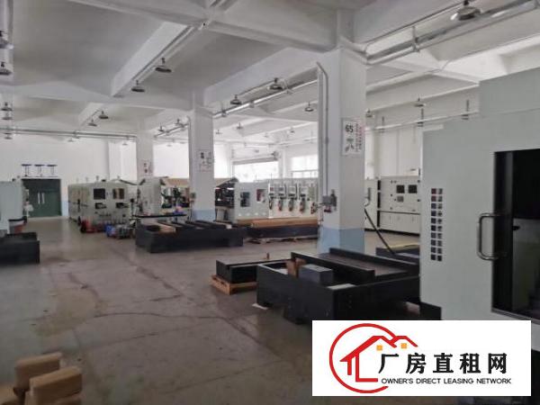  平湖辅城坳工业区，1-5楼厂房出租，可分组