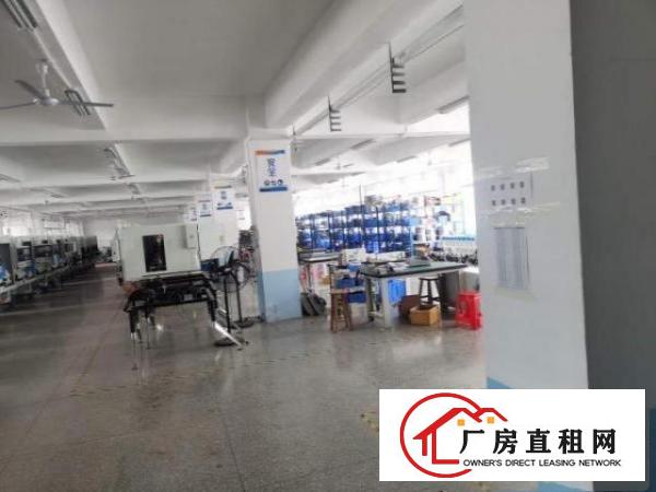  平湖辅城坳工业区，1-5楼厂房出租，可分组