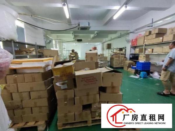  平湖辅城坳工业区分租三楼650平方