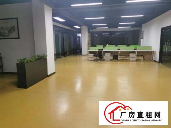  平湖新出带精装修厂房3楼2300平可大小任意分租