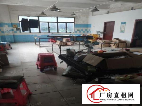  特价平湖辅城坳工业区二楼300平米厂房，仓库水电齐全出租急租