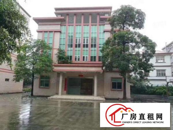  平湖华南城地铁口二楼600平方带装修厂房出租