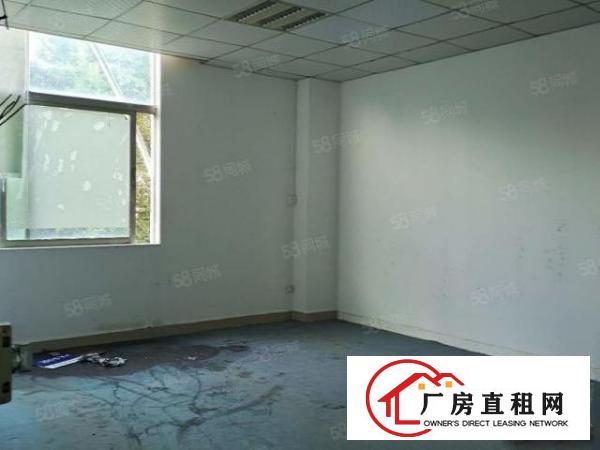  平湖富民工业区1楼1800平地坪漆厂房出租独立办公室