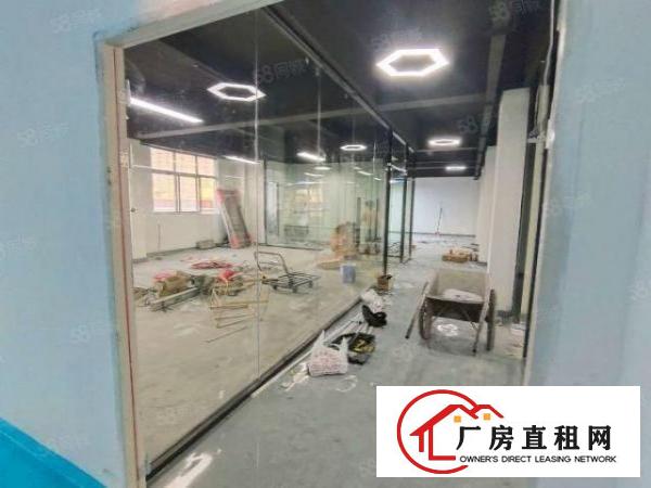  平湖平龙路靠近凤岗独门独院四楼1680带地坪漆厂房出租