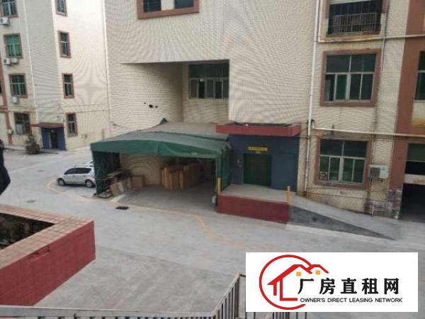  布吉丹竹头2楼2000平方厂房出租，形象好空地大带卸货平台